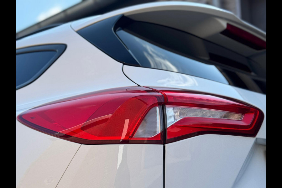 Ford FOCUS Wagon 1.0 EcoBoost ST Line Business 125 pk , eerste eigenaar, winter pakket, Nederlandse auto met nationale auto pas