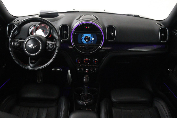 MINI Countryman 2.0 Cooper S ALL4 Chili (PANORAMADAK, CAMERA, NAVIGATIE, PARKEERSENSOREN, STOELVERWARMING, LEER, NL-AUTO)