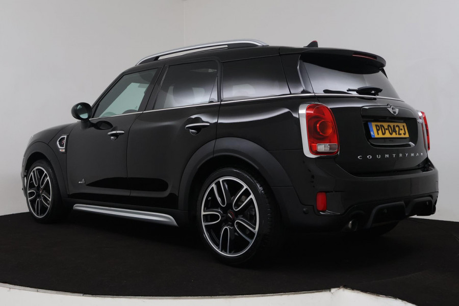 MINI Countryman 2.0 Cooper S ALL4 Chili (PANORAMADAK, CAMERA, NAVIGATIE, PARKEERSENSOREN, STOELVERWARMING, LEER, NL-AUTO)