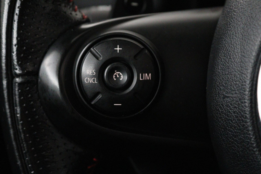 MINI Countryman 2.0 Cooper S ALL4 Chili (PANORAMADAK, CAMERA, NAVIGATIE, PARKEERSENSOREN, STOELVERWARMING, LEER, NL-AUTO)