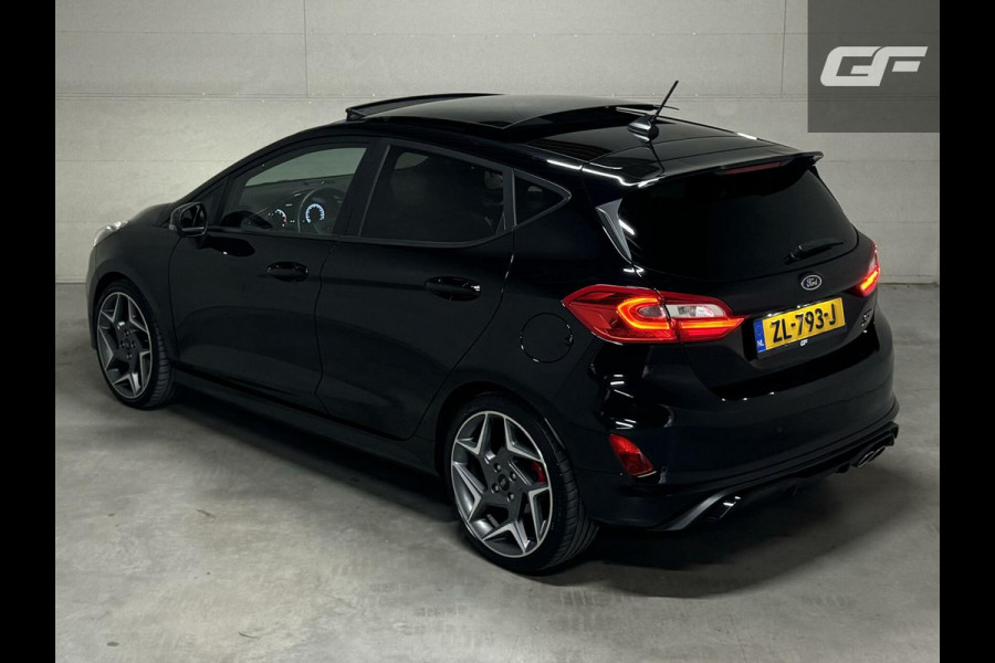 Ford Fiesta 1.5 EcoBoost ST-3 Performance Pano Recaro B&O CarPlay