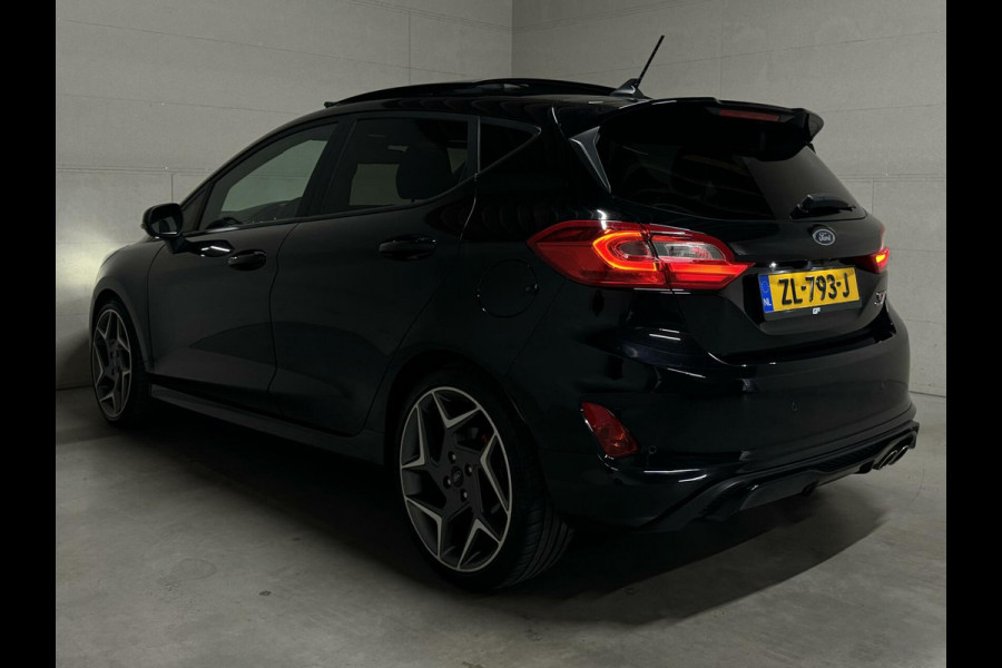 Ford Fiesta 1.5 EcoBoost ST-3 Performance Pano Recaro B&O CarPlay