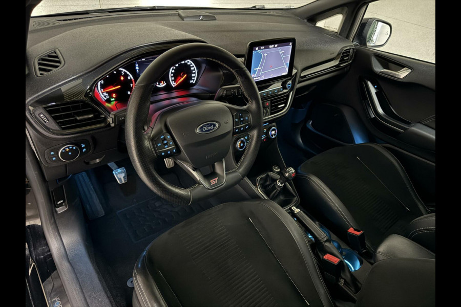 Ford Fiesta 1.5 EcoBoost ST-3 Performance Pano Recaro B&O CarPlay