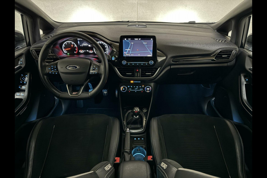 Ford Fiesta 1.5 EcoBoost ST-3 Performance Pano Recaro B&O CarPlay