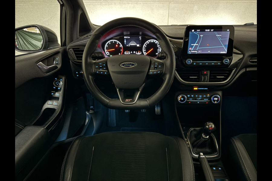Ford Fiesta 1.5 EcoBoost ST-3 Performance Pano Recaro B&O CarPlay