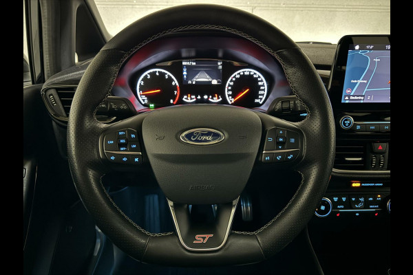 Ford Fiesta 1.5 EcoBoost ST-3 Performance Pano Recaro B&O CarPlay