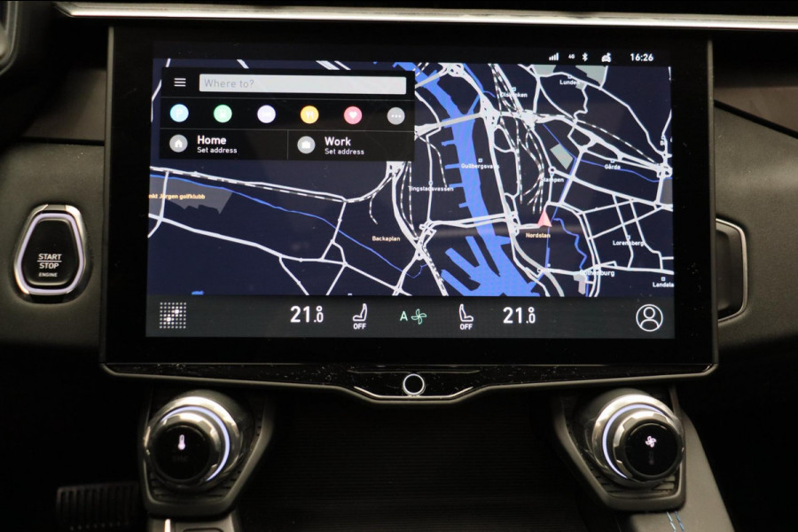 Lynk & Co 01 1.5 261PK Plug-in Hybrid *Fabrieksgarantie*  Pano/dak Apple/Carplay Adaptive/Cruise