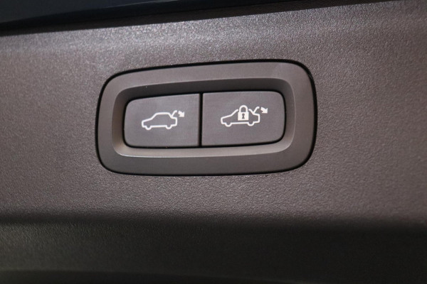 Lynk & Co 01 1.5 261PK Plug-in Hybrid *Fabrieksgarantie*  Pano/dak Apple/Carplay Adaptive/Cruise