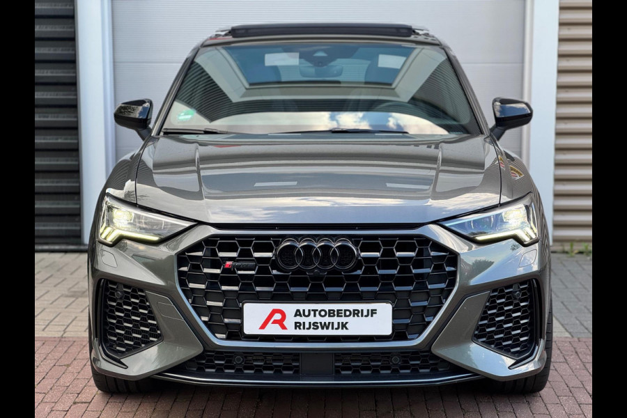 Audi Q3 Sportback TFSI RS Matrix/B&O/Camera/Pano