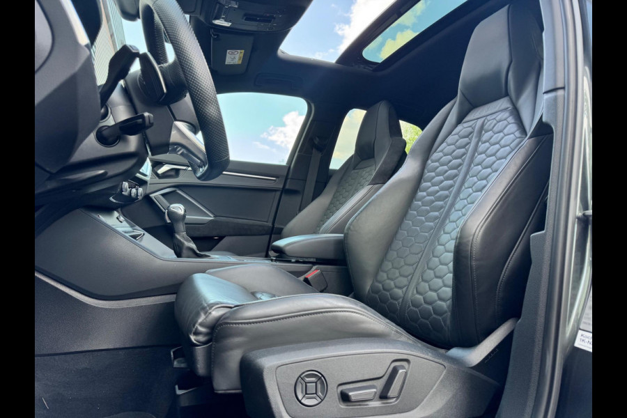Audi Q3 Sportback TFSI RS Matrix/B&O/Camera/Pano