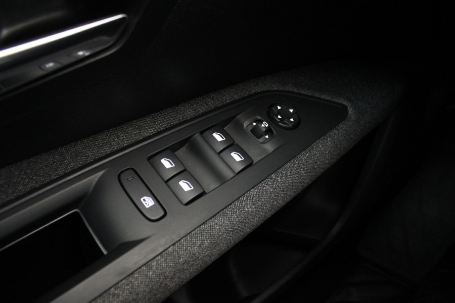 Peugeot 5008 1.2 PureTech Active Pack Business |Navi|Camera|