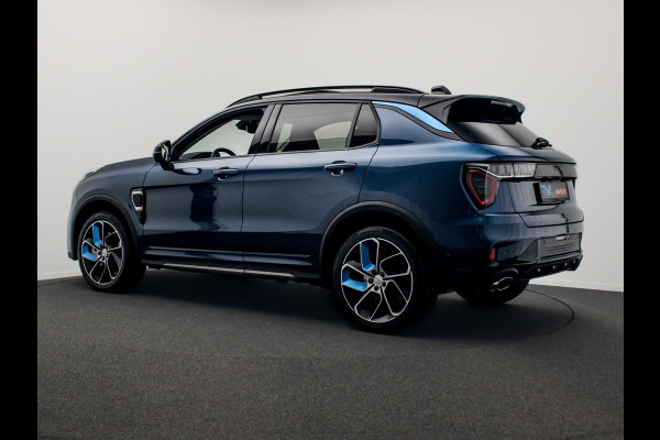 Lynk & Co 01 1.5 261PK Plug-in Hybrid *Zwart hemel* 360* camera Pano/dak Apple/Carplay Adaptive/Cruise