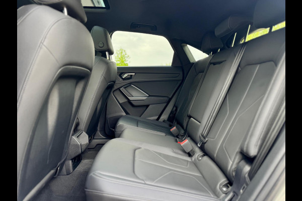 Audi Q3 Sportback 45 TFSI S Edition Pano/Memory/Matrix/Leer