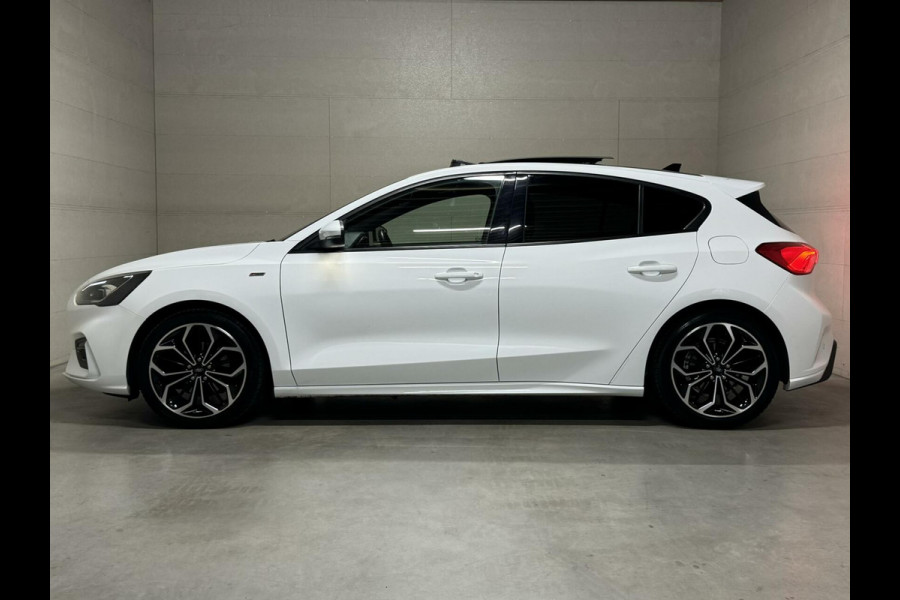 Ford Focus 1.5 EcoBoost ST Line Pano ACC CarPlay Winterpack