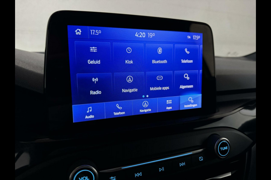 Ford Focus 1.5 EcoBoost ST Line Pano ACC CarPlay Winterpack