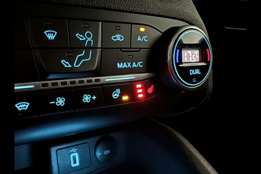 Ford Focus 1.5 EcoBoost ST Line Pano ACC CarPlay Winterpack