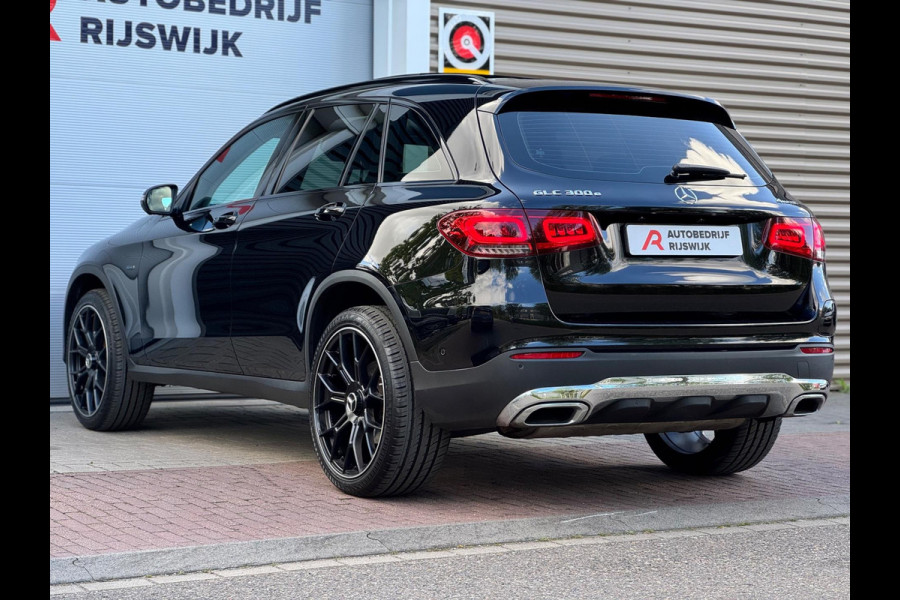 Mercedes-Benz GLC 300e 4MATIC Business Solution AMG Vol!