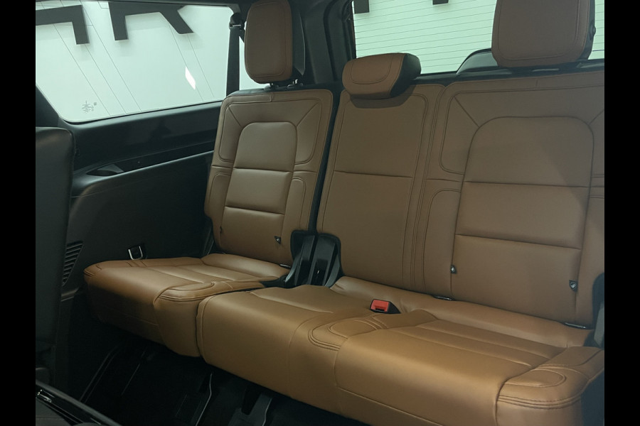 Lincoln Navigator Lang Preferred Blacklabel