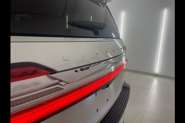Lincoln Navigator Lang Preferred Blacklabel