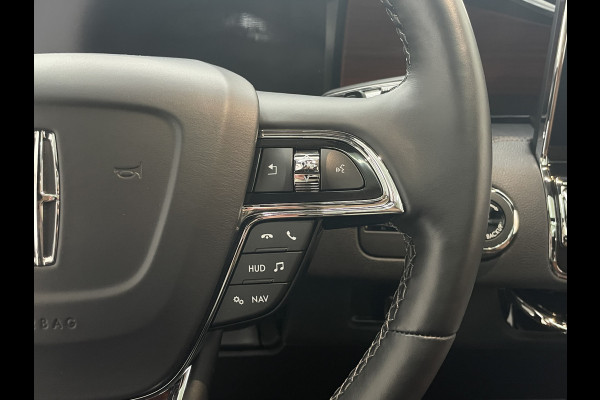 Lincoln Navigator Lang Preferred Blacklabel
