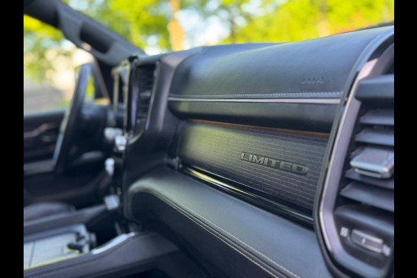 RAM 1500 5.7 Limited Night NL-AUTO