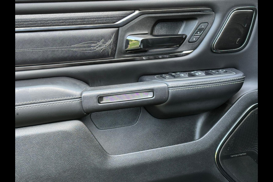RAM 1500 5.7 Limited Night NL-AUTO