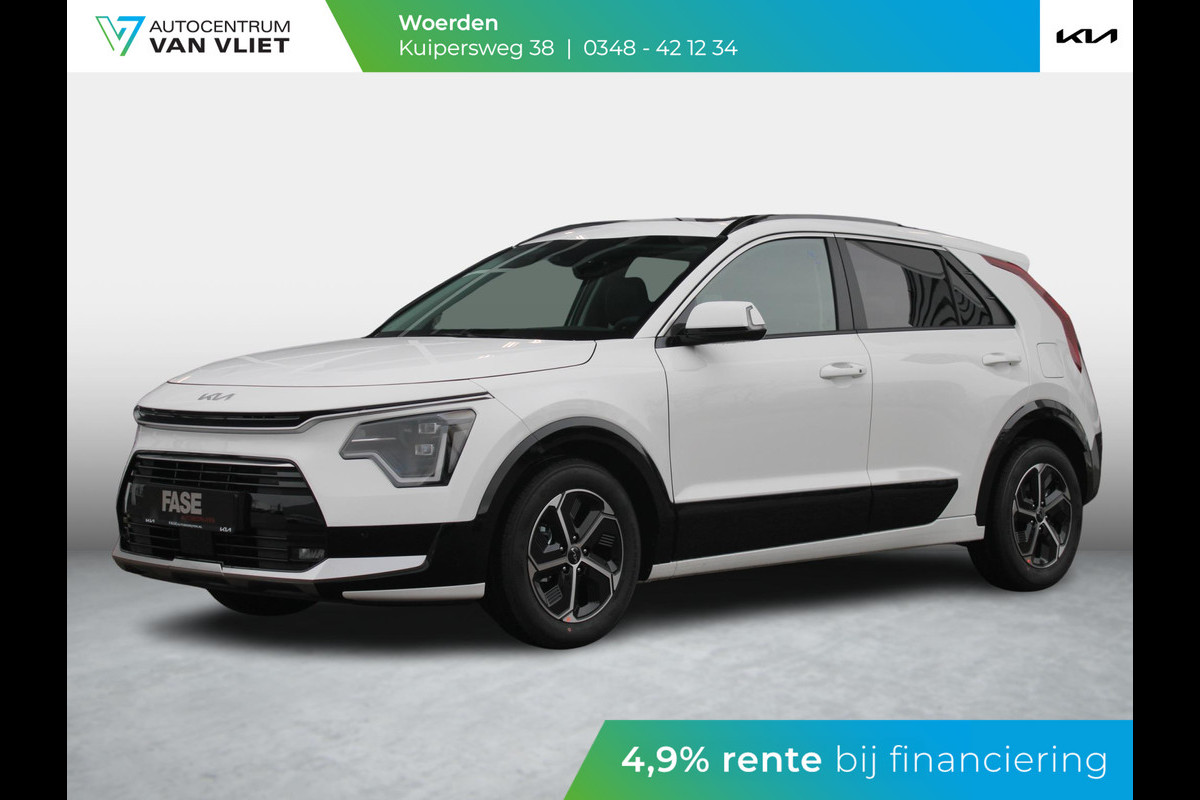 Kia Niro 1.6 GDi Hybrid DynamicPlusLine | LED | Clima | Navi | Carplay | Stoel-/stuurverwarming | Schuif-/kanteldak | Head-up display Kia Niro 1.6 GDi Hybrid DynamicPlusLine | LED | Clima | Navi | Carplay | Stoel-/stuurverwarming | Schuif-/kanteldak | Head-up display