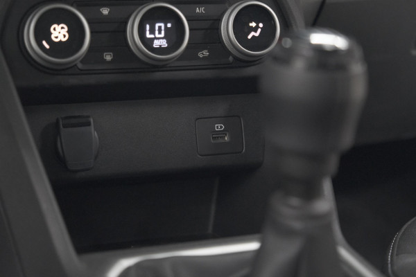 Dacia SANDERO Stepway TCe 90 Expression | Camera | Dodehoekdetectie | Navigatie