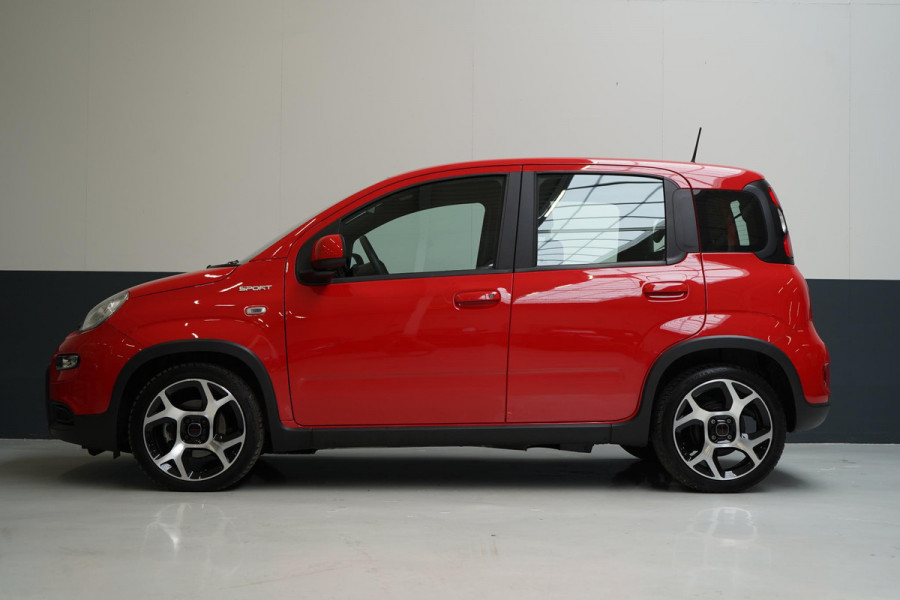 Fiat Panda 1.0 Hybrid Sport | Airconditioning | Hoge instap | Lm velgen | Apple CarPlay