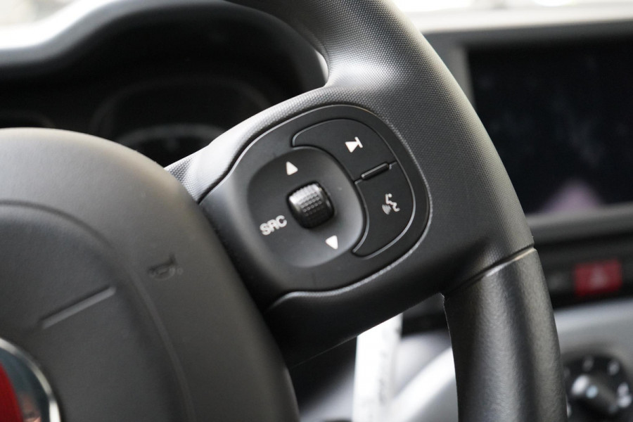 Fiat Panda 1.0 Hybrid Sport | Airconditioning | Hoge instap | Lm velgen | Apple CarPlay