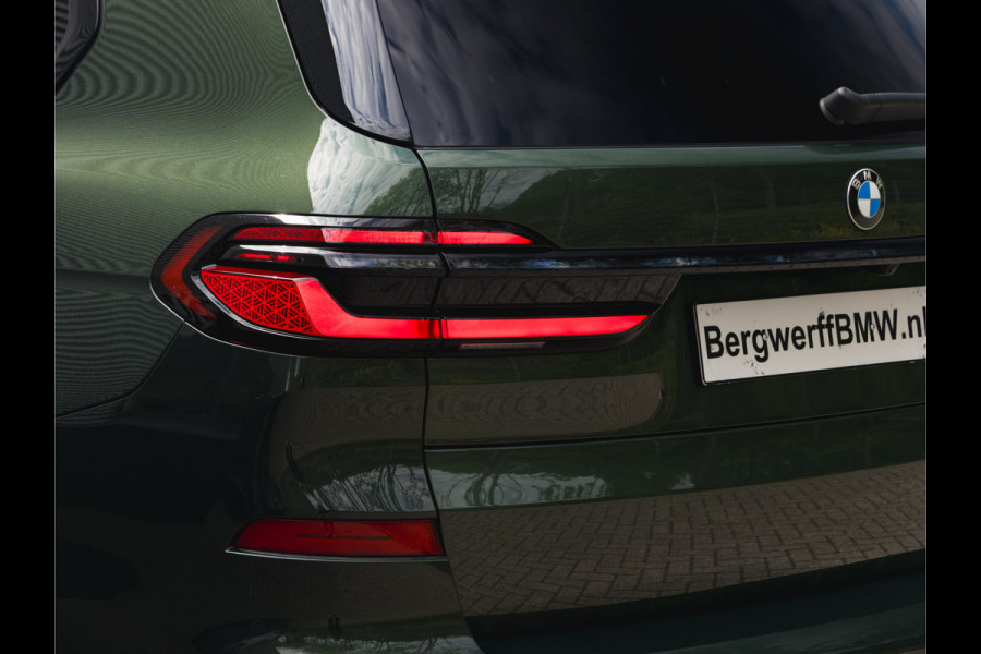 BMW X7 xDrive40i M-Sport Pro - 7-Zits - Individual "Malachitgrün" - Executive Drive Pro - Active Steering