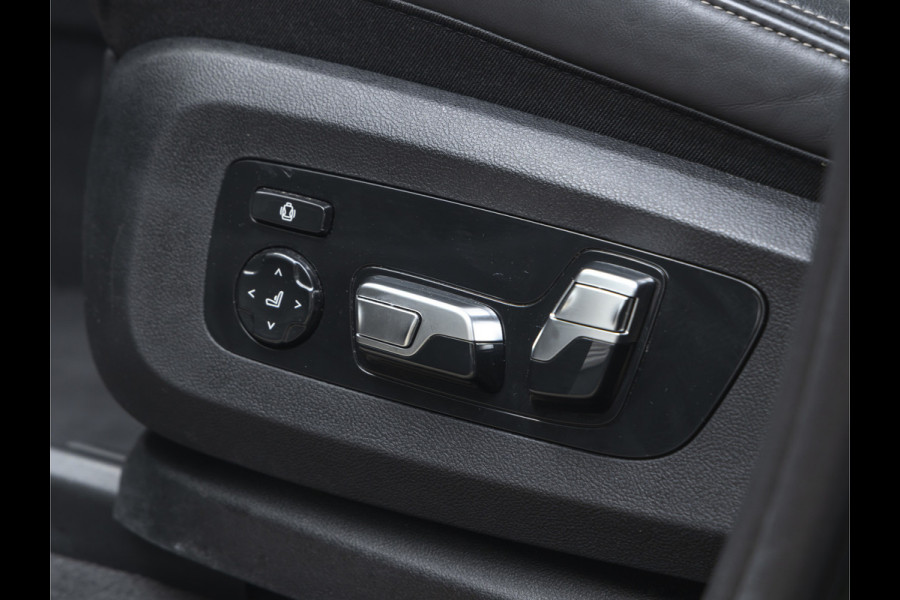 BMW X7 xDrive40i M-Sport Pro - 7-Zits - Individual "Malachitgrün" - Executive Drive Pro - Active Steering