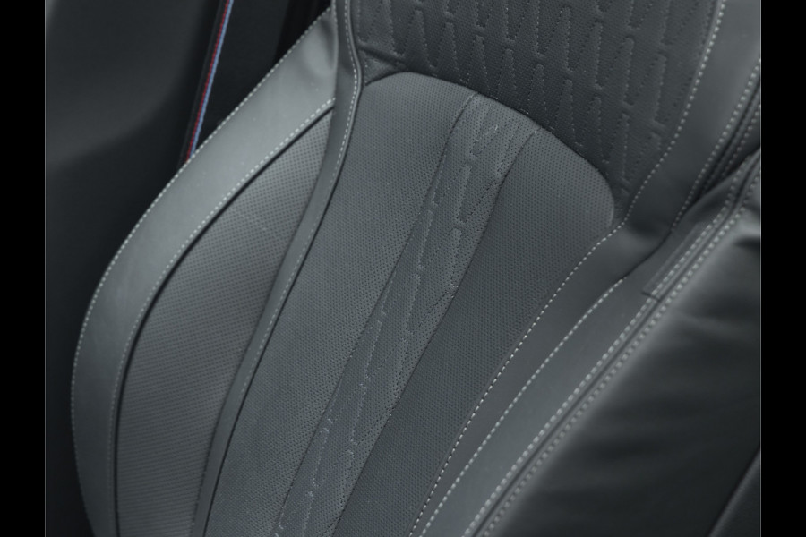 BMW X7 xDrive40i M-Sport Pro - 7-Zits - Individual "Malachitgrün" - Executive Drive Pro - Active Steering