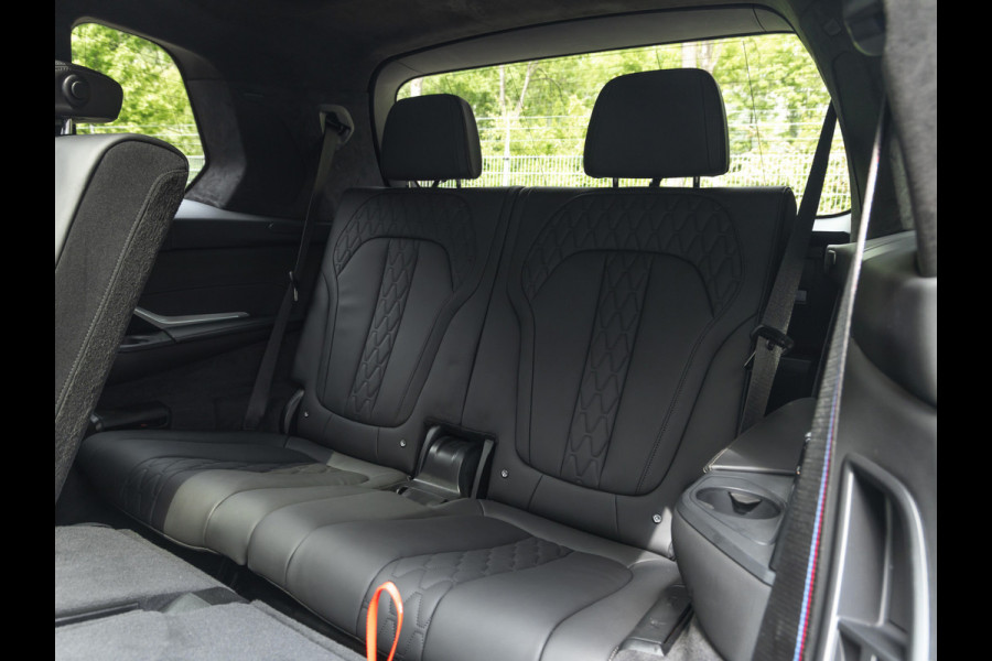 BMW X7 xDrive40i M-Sport Pro - 7-Zits - Individual "Malachitgrün" - Executive Drive Pro - Active Steering