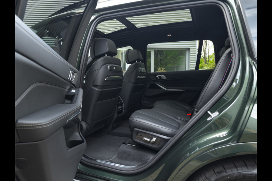 BMW X7 xDrive40i M-Sport Pro - 7-Zits - Individual "Malachitgrün" - Executive Drive Pro - Active Steering