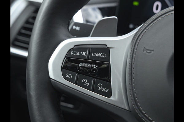 BMW X7 xDrive40i M-Sport Pro - 7-Zits - Individual "Malachitgrün" - Executive Drive Pro - Active Steering
