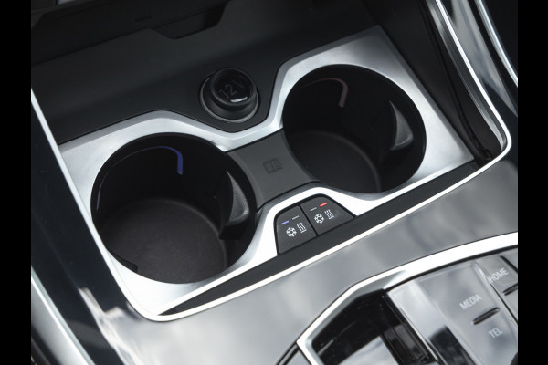 BMW X7 xDrive40i M-Sport Pro - 7-Zits - Individual "Malachitgrün" - Executive Drive Pro - Active Steering