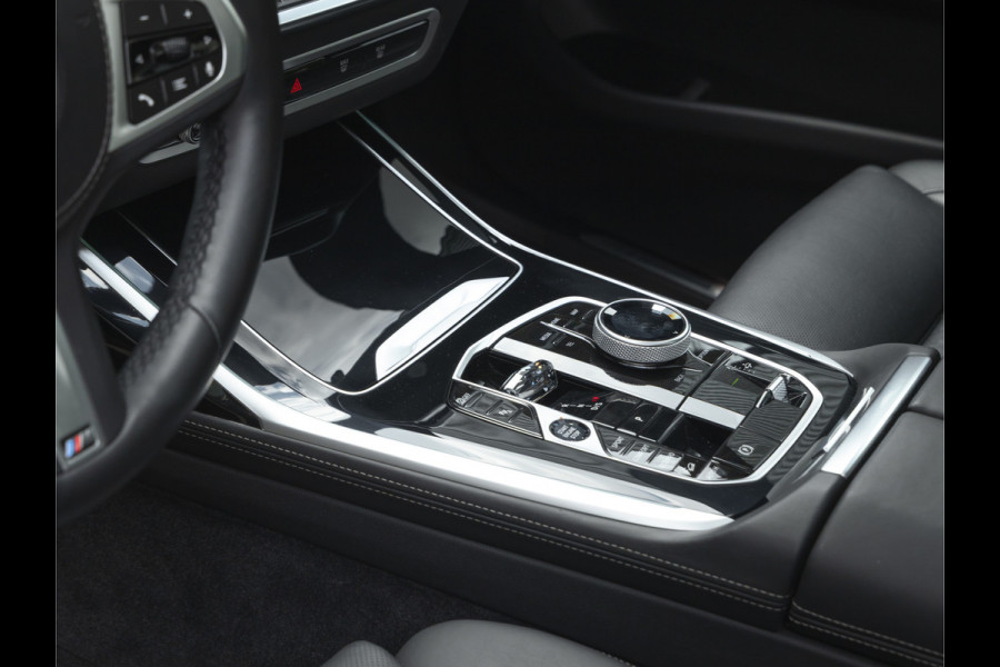 BMW X7 xDrive40i M-Sport Pro - 7-Zits - Individual "Malachitgrün" - Executive Drive Pro - Active Steering