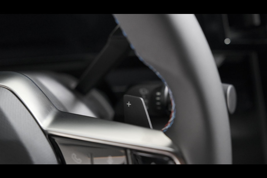 Renault Austral E-Tech Hybrid 200 Techno Esprit Alpine | Panoramadak | Camera | Dodehoekdetectie | Adaptieve Cruise Control