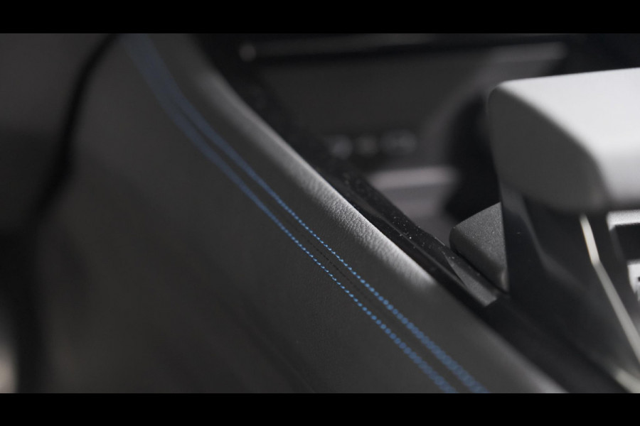 Renault Austral E-Tech Hybrid 200 Techno Esprit Alpine | Panoramadak | Camera | Dodehoekdetectie | Adaptieve Cruise Control