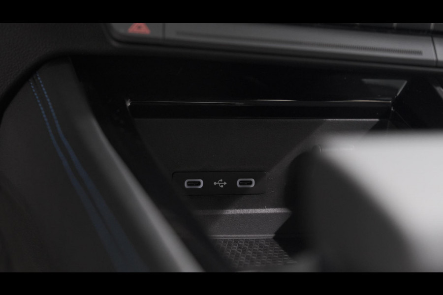 Renault Austral E-Tech Hybrid 200 Techno Esprit Alpine | Panoramadak | Camera | Dodehoekdetectie | Adaptieve Cruise Control