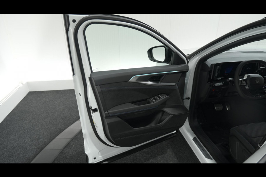 Renault Austral E-Tech Hybrid 200 Techno Esprit Alpine | Panoramadak | Camera | Dodehoekdetectie | Adaptieve Cruise Control
