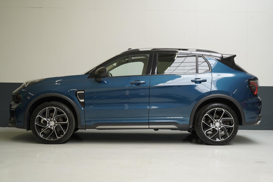 Lynk & Co 01 1.5 | Panoramadak | Navigatie | Apple CarPlay | Camera | Memory