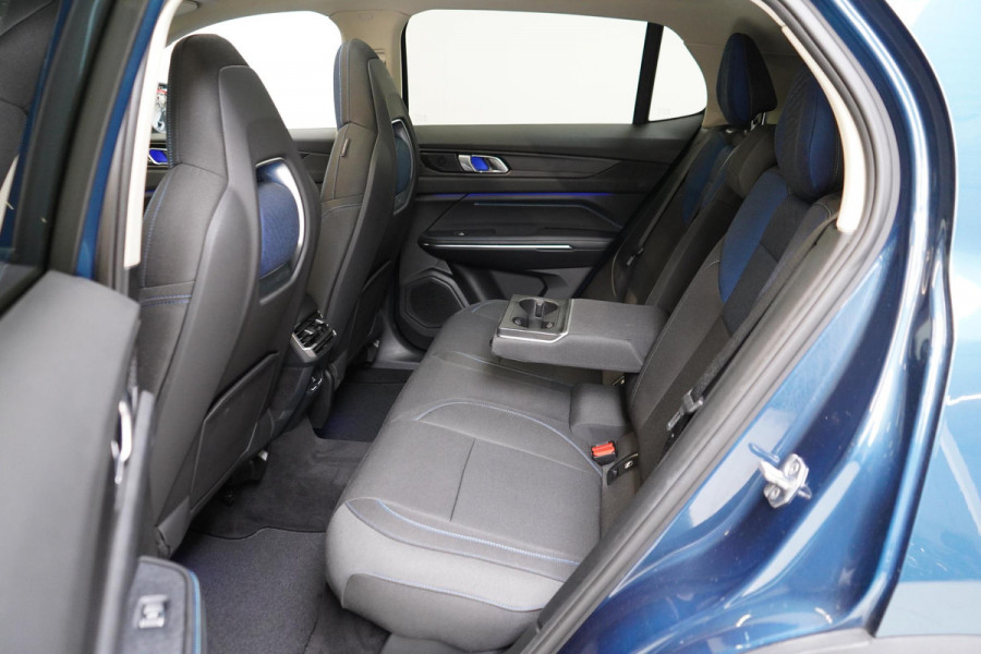 Lynk & Co 01 1.5 | Panoramadak | Navigatie | Apple CarPlay | Camera | Memory