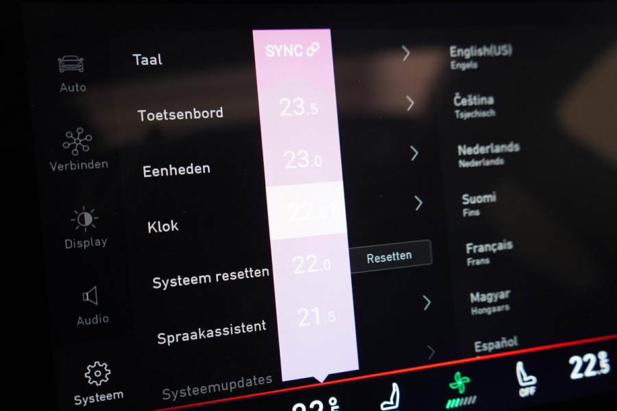 Lynk & Co 01 1.5 | Panoramadak | Navigatie | Apple CarPlay | Camera | Memory