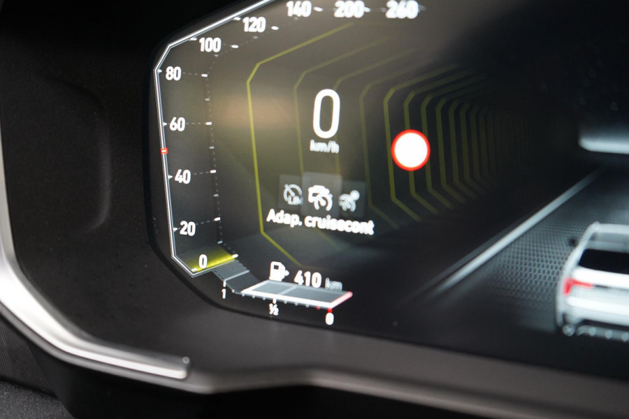 Lynk & Co 01 1.5 | Panoramadak | Navigatie | Apple CarPlay | Camera | Memory