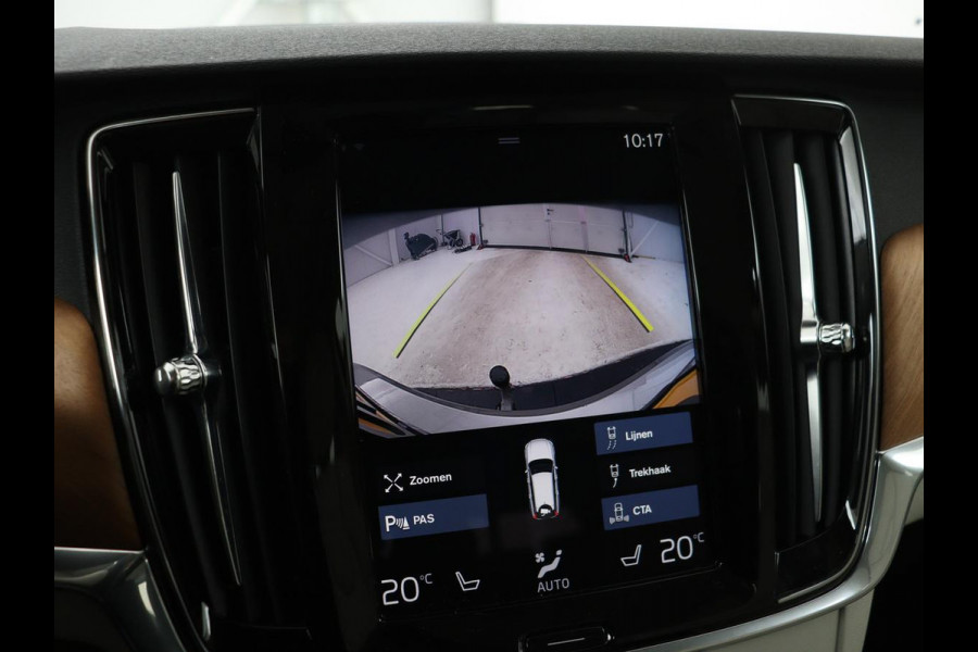 Volvo V90 2.0 T6 AWD Recharge Business Pro | Trekhaak | Leder | Stoel & stuurverwarming | Harman/Kardon | Adaptive cruise | Camera | Carplay | Keyless | Navigatie
