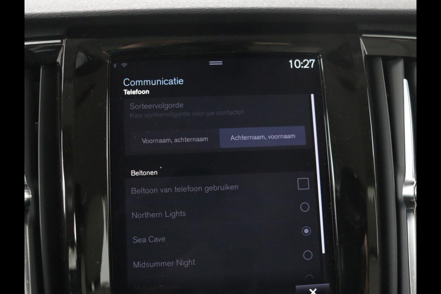 Volvo V90 2.0 T6 AWD Recharge Business Pro | Trekhaak | Leder | Stoel & stuurverwarming | Harman/Kardon | Adaptive cruise | Camera | Carplay | Keyless | Navigatie