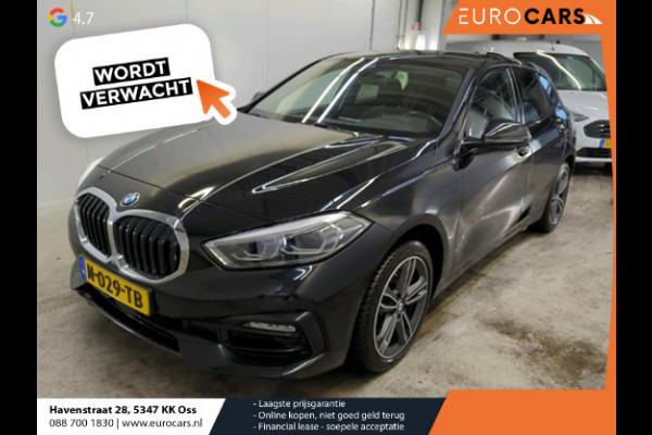BMW 1-serie 118i Sportline Business Edition Climate control Naviatie Cruise control LED Parkeersensor achter Appel Carplay/ Android Auto