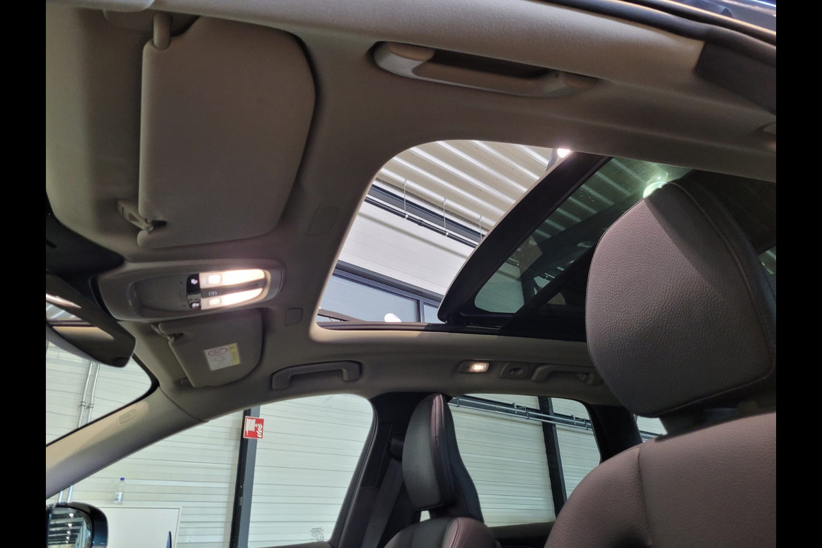 Volvo XC60 T6 Aut. Inscription Long Range Leder Panoramadak 405pk Volvo XC60 T6 Aut. Inscription Long Range Leder Panoramadak 405pk